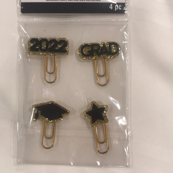 Brand new Recollections Graduation paper clips - Picture 3 of 4